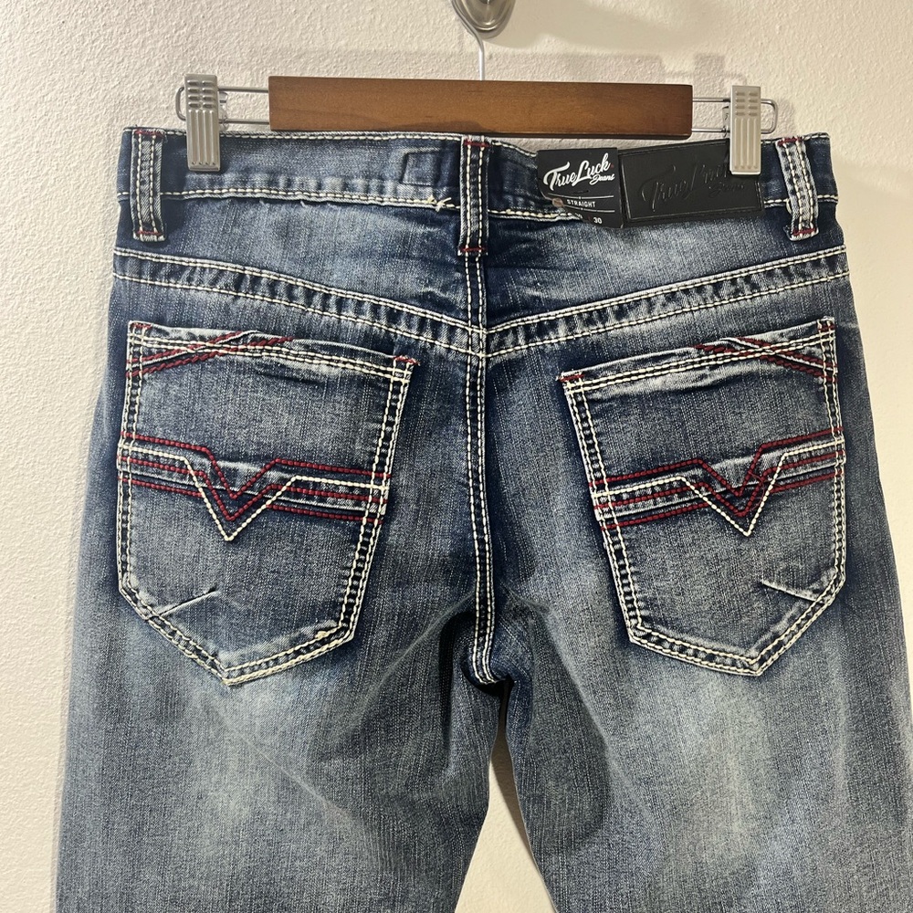 True Luck Men`s Jeans Straight Medium Wash S 30x30 NWT $60 Embroidered - Picture 8 of 8